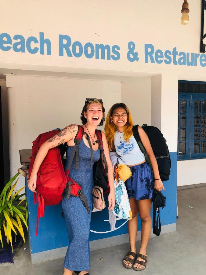 Honey Beach Negombo Buitenkant foto